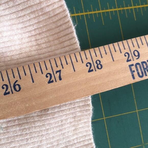 NWOT Cream Torrid LOVE Scoop Necked Long Sleeve Pullover Cotton Sweater Sz L - Picture 7 of 8